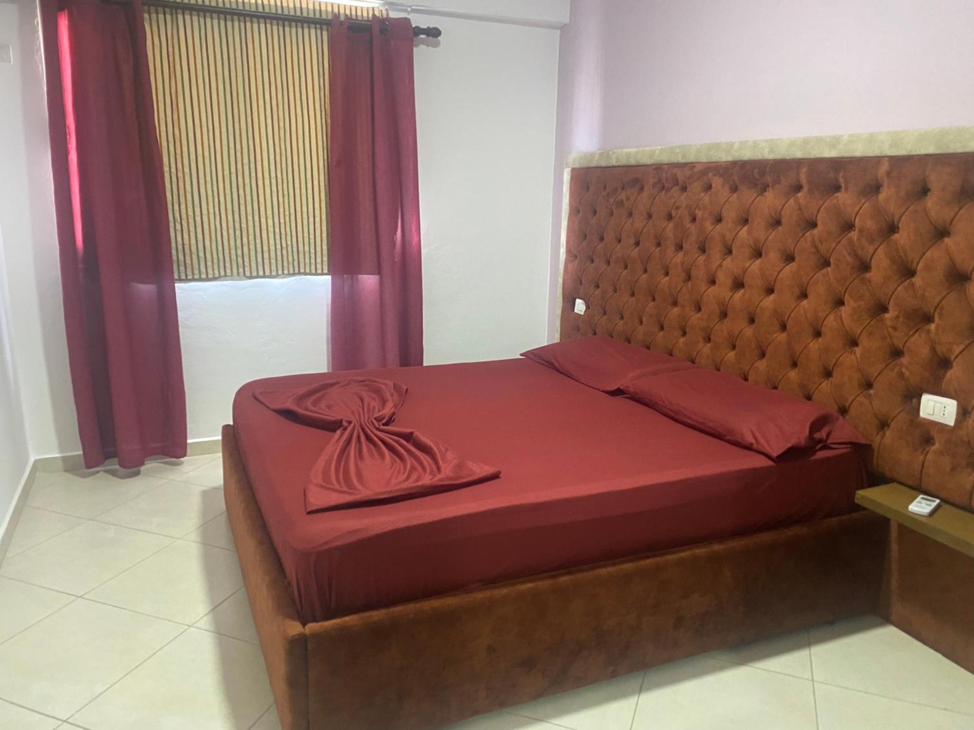 Shengjin Apartamente Antoni Exterior foto